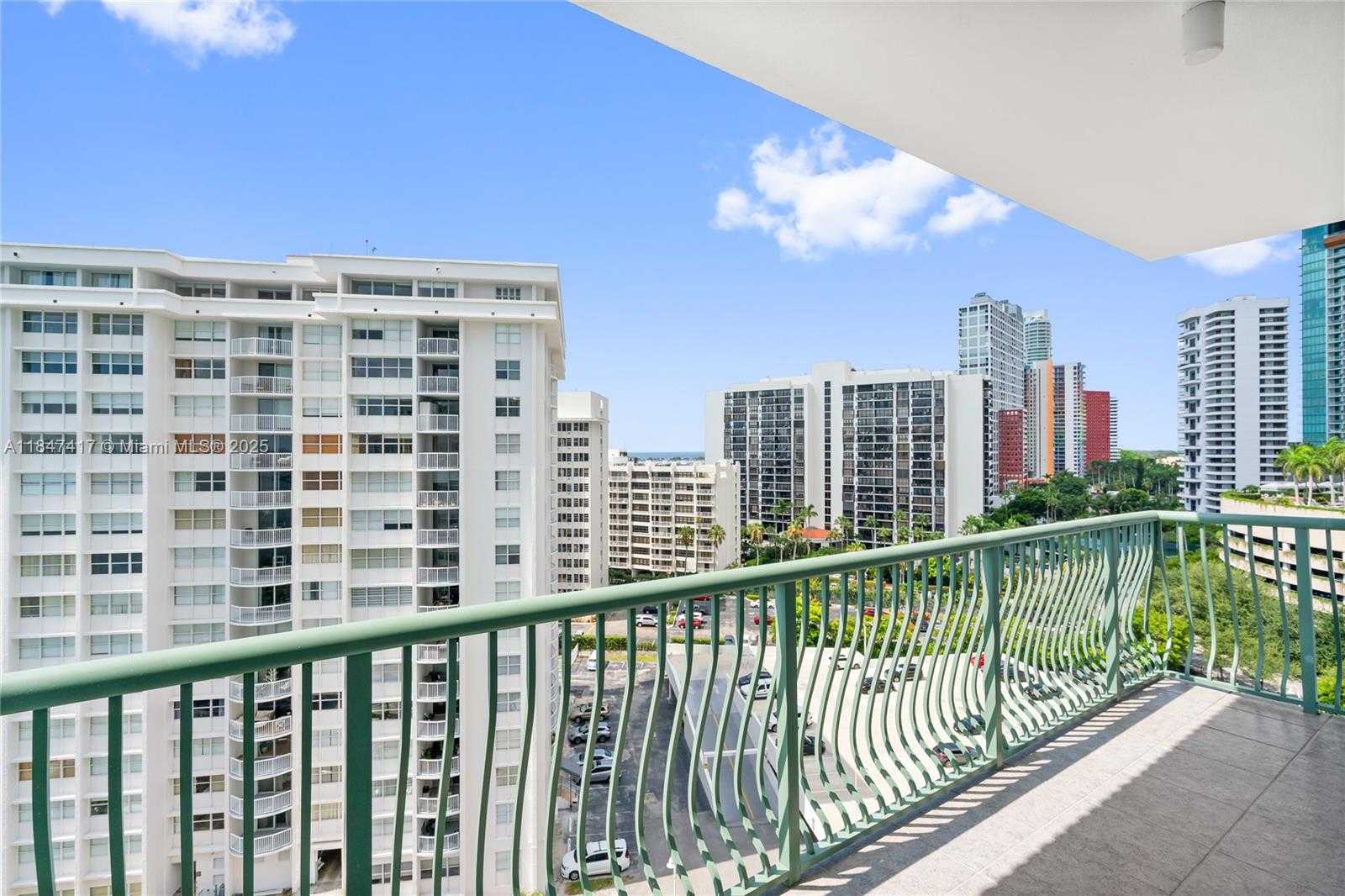 Small Image of 1408 BRICKELL BAY DR #1106, Miami Number 30