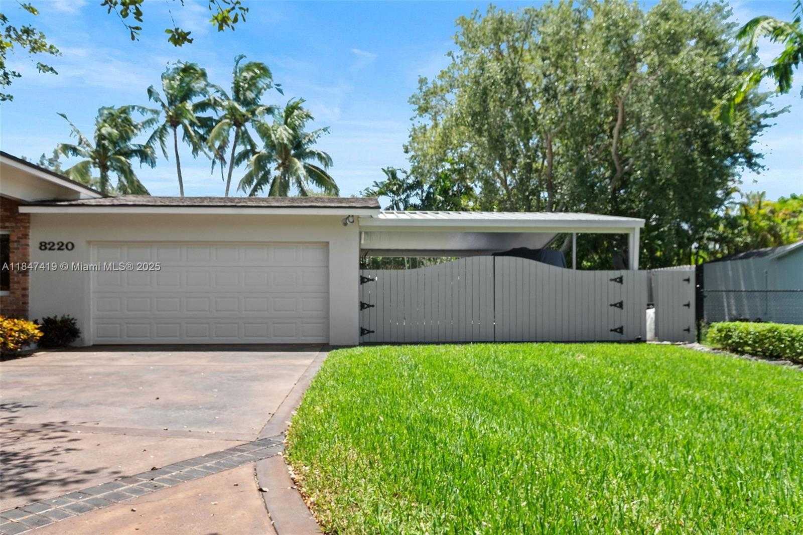 Small Image of 8220 SOUTH WEST 162ND, Palmetto Bay Number 28