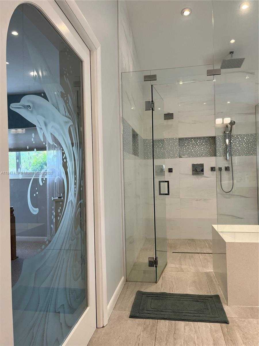 Small Image of 8220 SOUTH WEST 162ND, Palmetto Bay Number 35