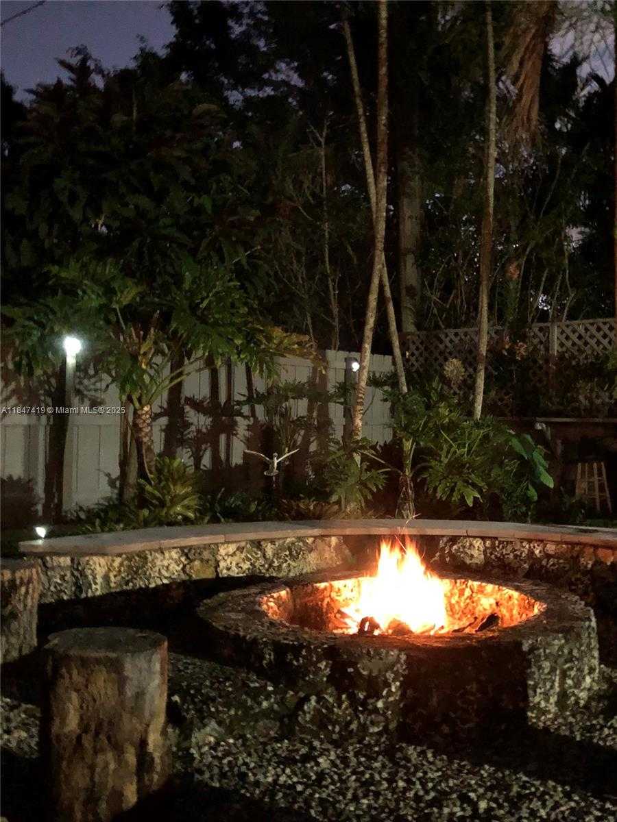 Small Image of 8220 SOUTH WEST 162ND, Palmetto Bay Number 55