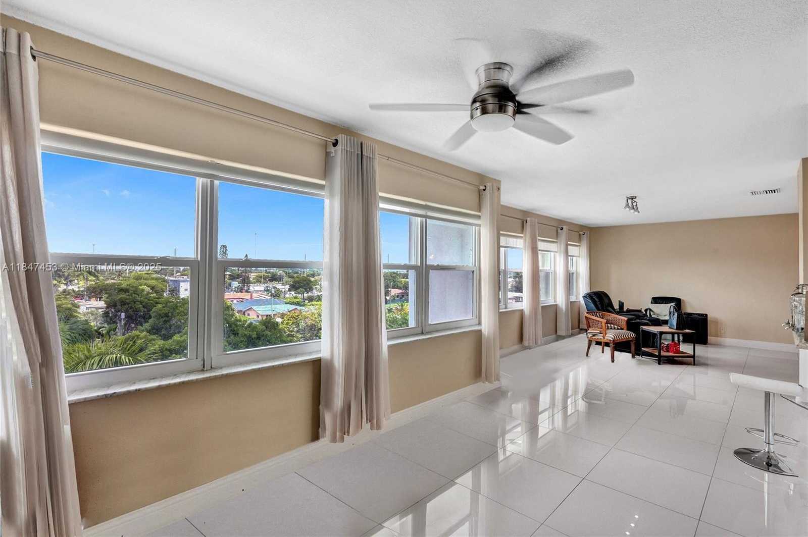 Small Image of 215 SOUTH EAST 3RD AVE #501C, Hallandale Beach Number 14