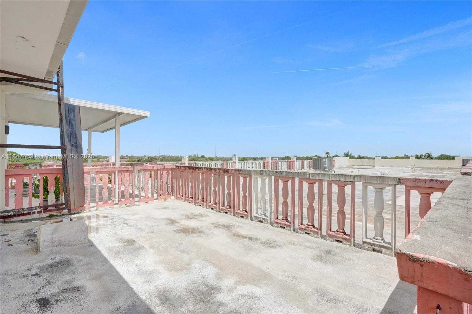 Small Image of 215 SOUTH EAST 3RD AVE #501C, Hallandale Beach Number 33