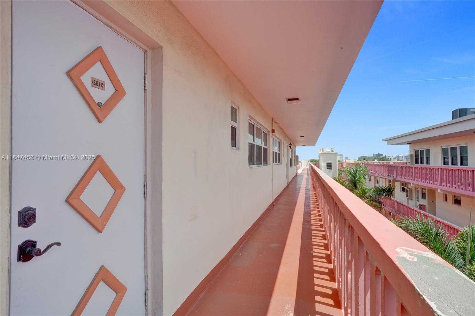 Small Image of 215 SOUTH EAST 3RD AVE #501C, Hallandale Beach Number 35