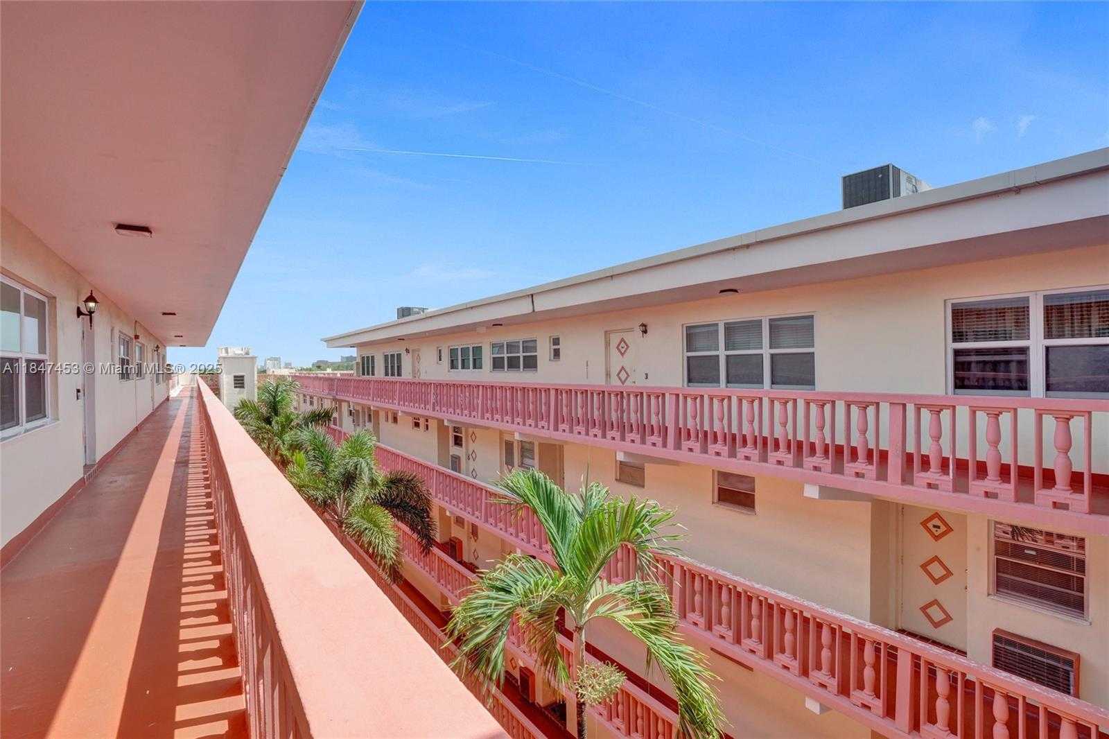 Small Image of 215 SOUTH EAST 3RD AVE #501C, Hallandale Beach Number 36