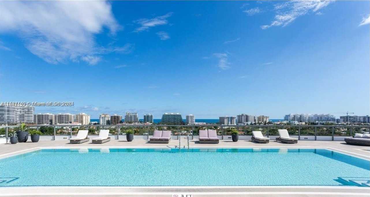 Small Image of 9261 EAST BAY HARBOR DR #303, Bay Harbor Islands Number 13