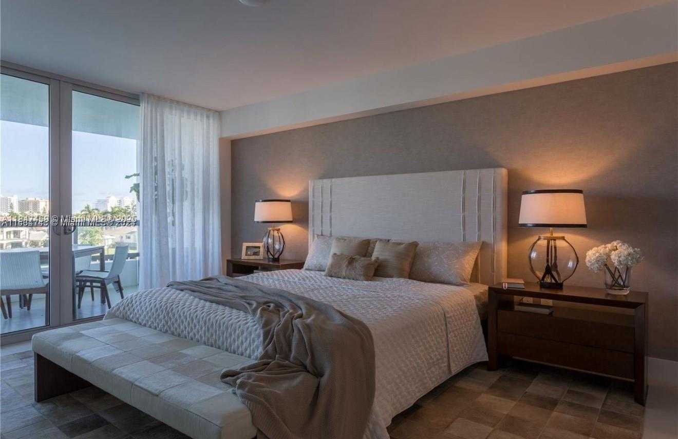 Small Image of 9261 EAST BAY HARBOR DR #303, Bay Harbor Islands Number 6