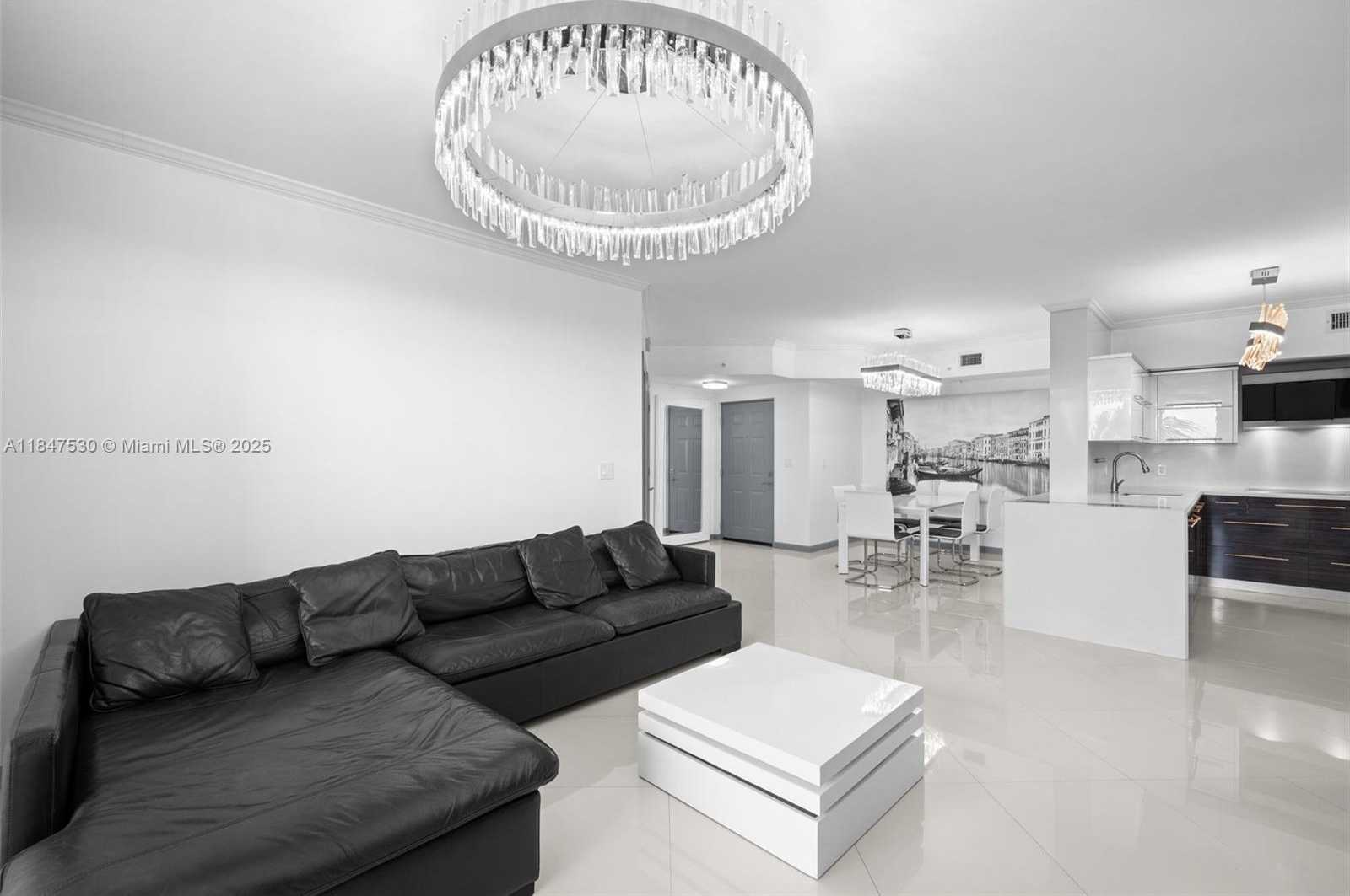 Small Image of 17100 NORTH BAY RD #1404, Sunny Isles Beach Number 7