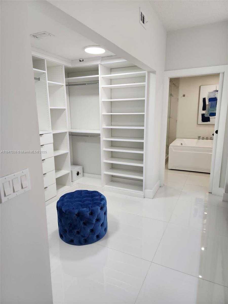 Small Image of 10730 NORTH WEST 66TH ST #401, Doral Number 19
