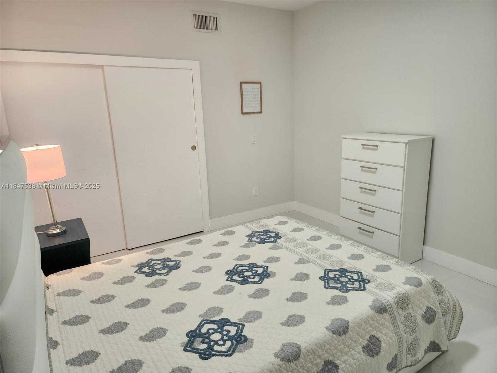 Small Image of 10730 NORTH WEST 66TH ST #401, Doral Number 27