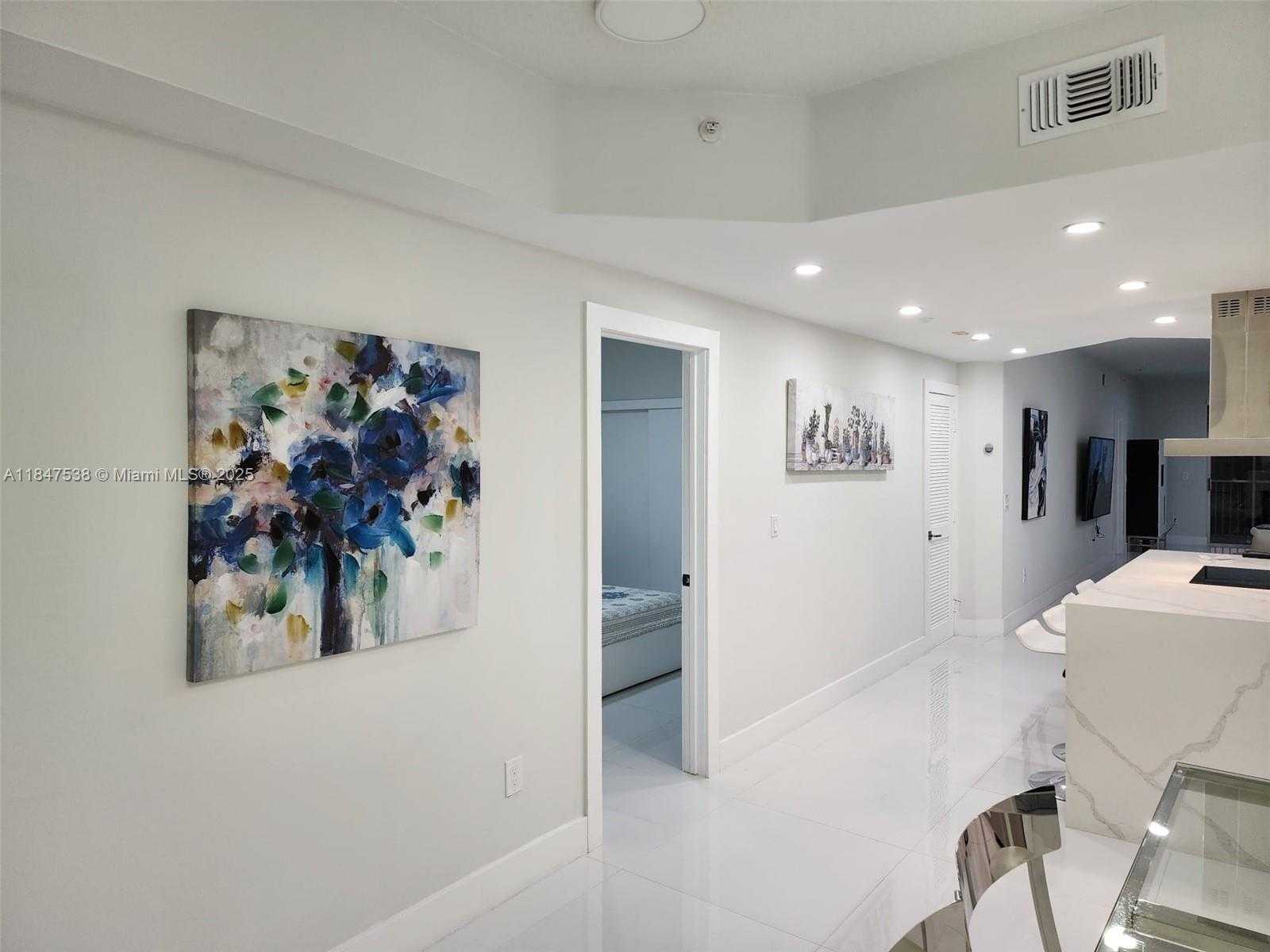 Small Image of 10730 NORTH WEST 66TH ST #401, Doral Number 6