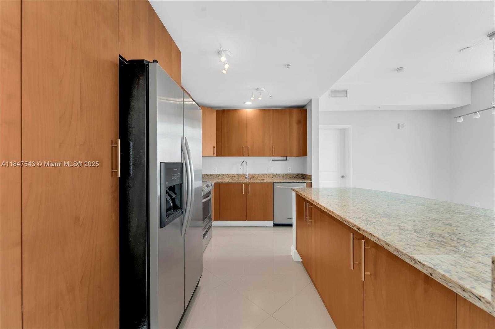 Small Image of 1945 SOUTH OCEAN DR #1512, Hallandale Beach Number 7