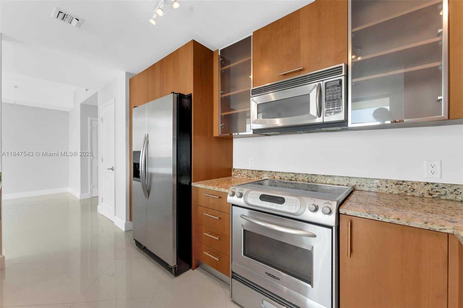 Small Image of 1945 SOUTH OCEAN DR #1512, Hallandale Beach Number 9