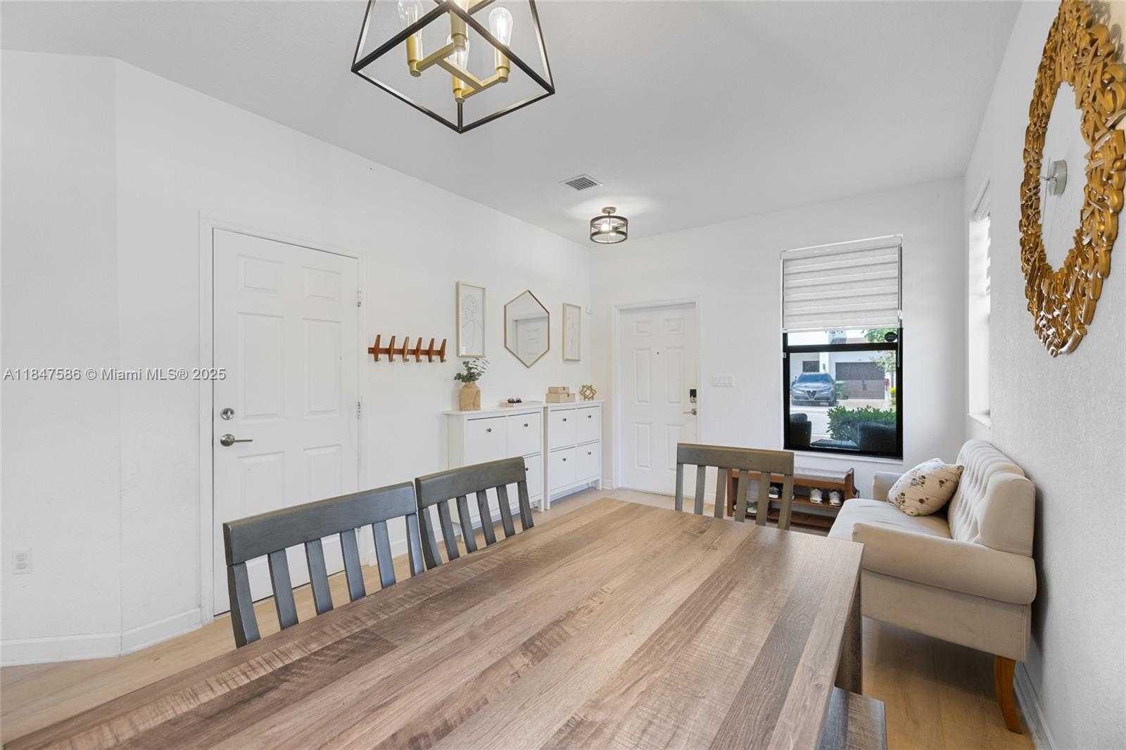 Small Image of 147 SOUTH WEST 185TH WAY #147, Pembroke Pines Number 10