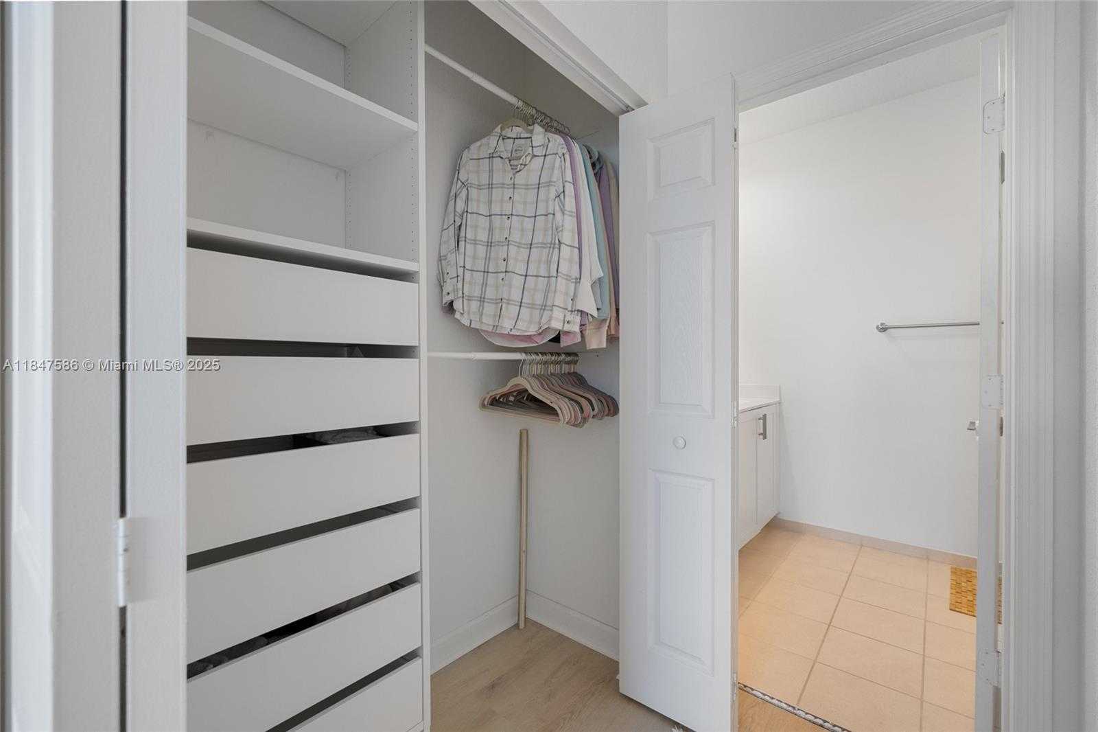 Small Image of 147 SOUTH WEST 185TH WAY #147, Pembroke Pines Number 17