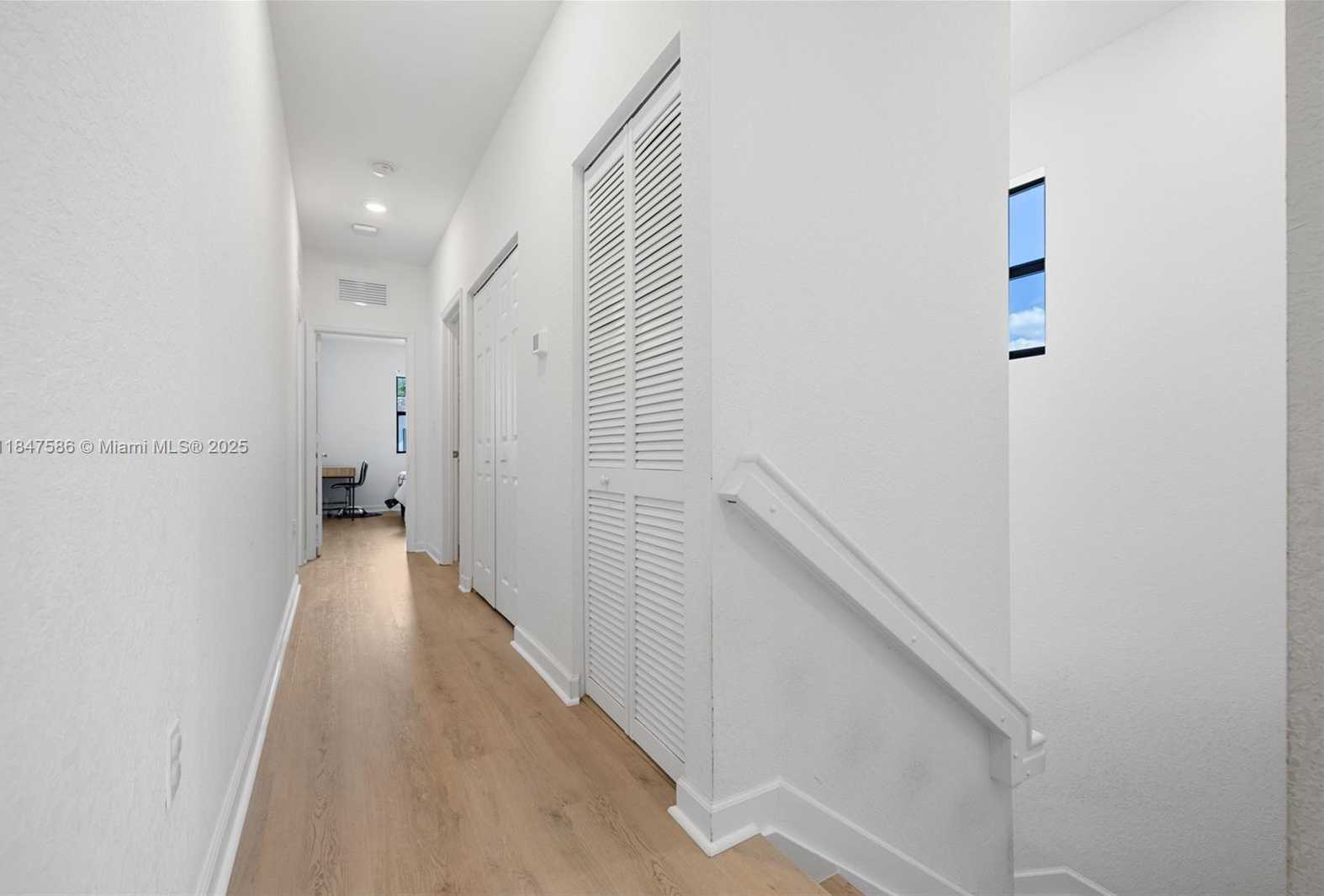 Small Image of 147 SOUTH WEST 185TH WAY #147, Pembroke Pines Number 22