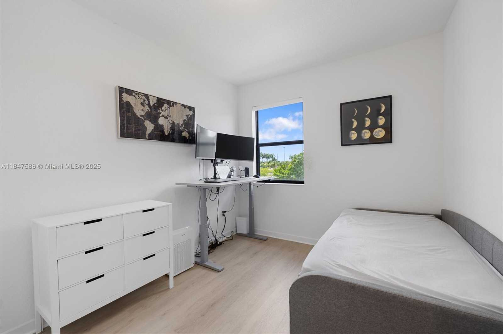 Small Image of 147 SOUTH WEST 185TH WAY #147, Pembroke Pines Number 23