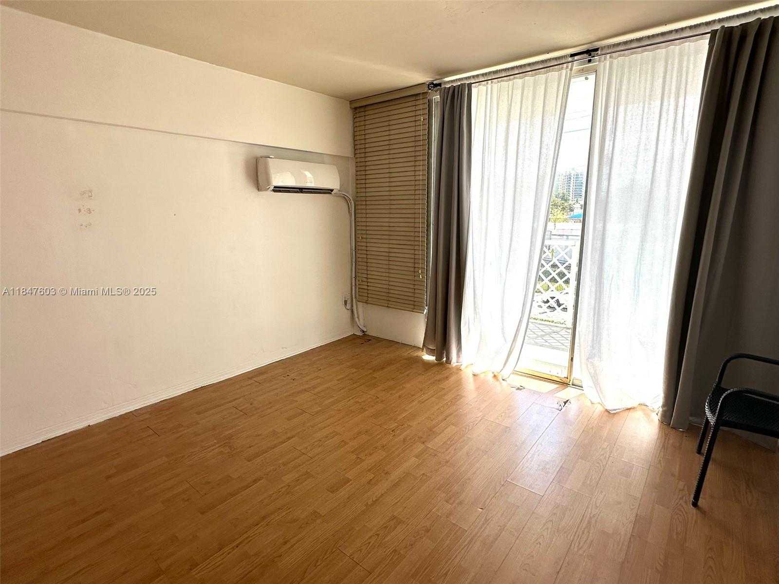 Small Image of 1400 PENNSYLVANIA AVE #33, Miami Beach Number 10