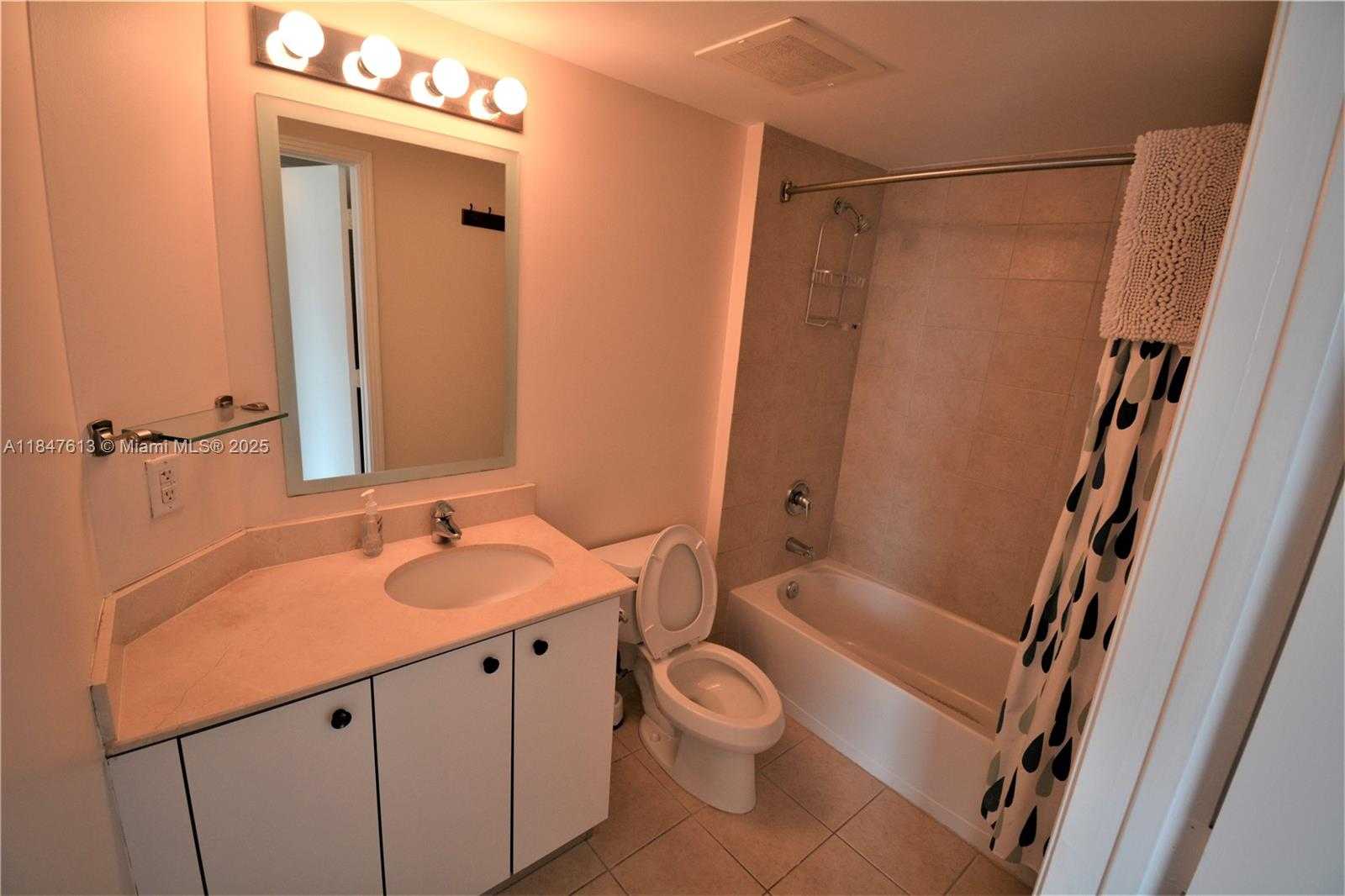 Small Image of 9055 SOUTH WEST 73RD CT #1704, Miami Number 11