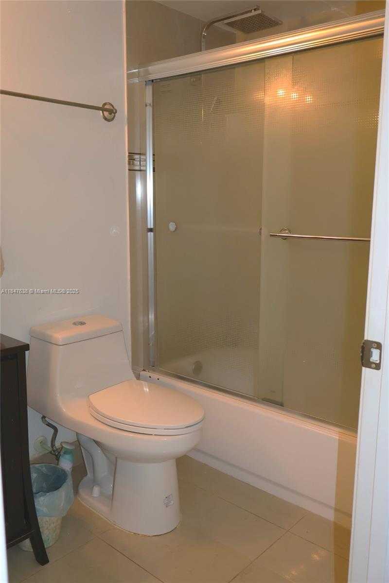 Small Image of 800 NORTH MIAMI AVE #E-910, Miami Number 19