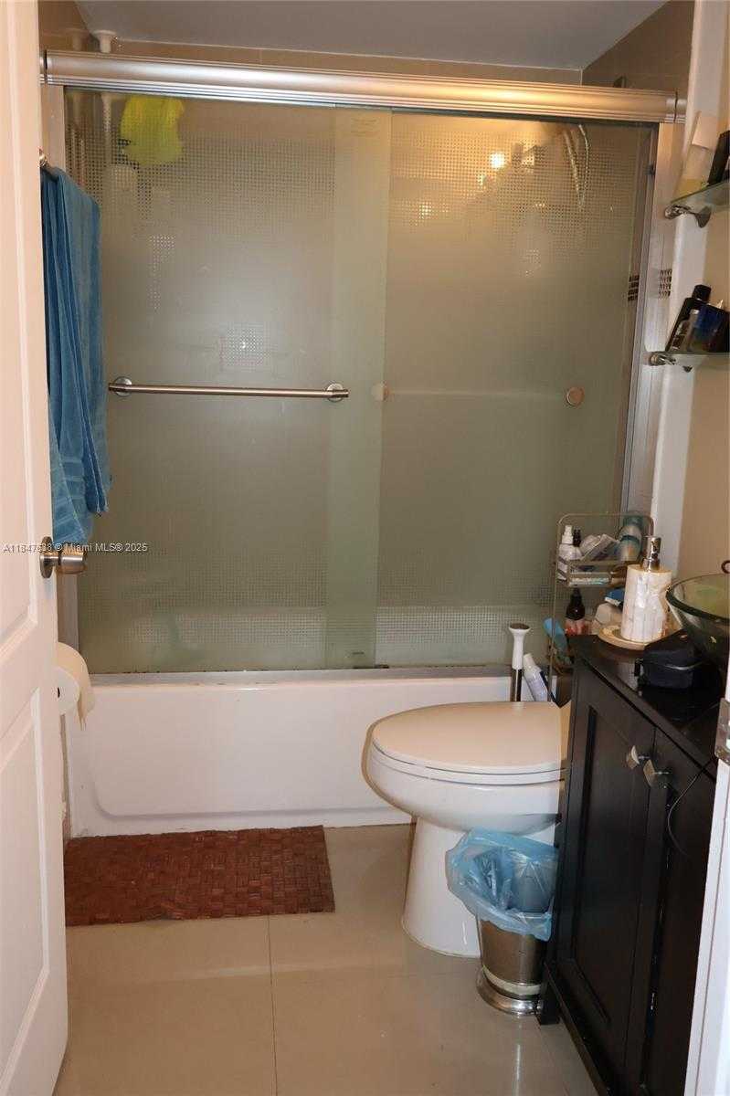 Small Image of 800 NORTH MIAMI AVE #E-910, Miami Number 24