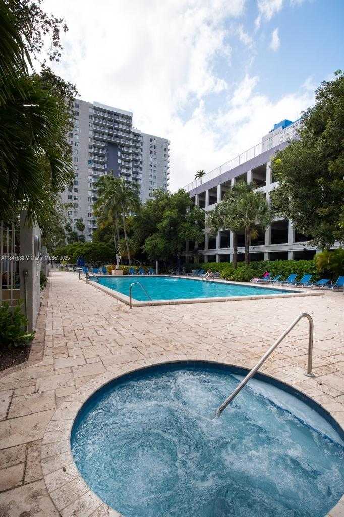 Small Image of 800 NORTH MIAMI AVE #E-910, Miami Number 8