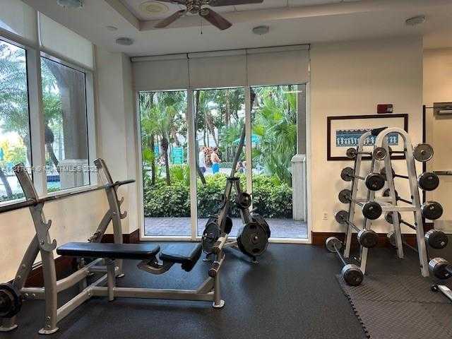 Small Image of 19501 WEST COUNTRY CLUB DR #1712, Aventura Number 13