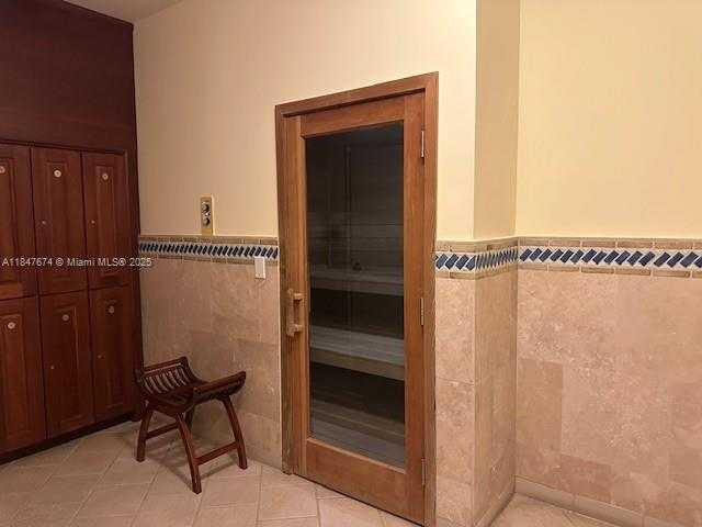 Small Image of 19501 WEST COUNTRY CLUB DR #1712, Aventura Number 15