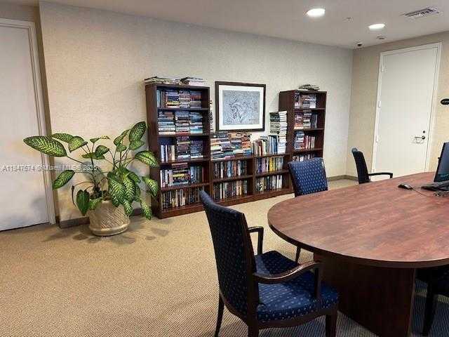 Small Image of 19501 WEST COUNTRY CLUB DR #1712, Aventura Number 19