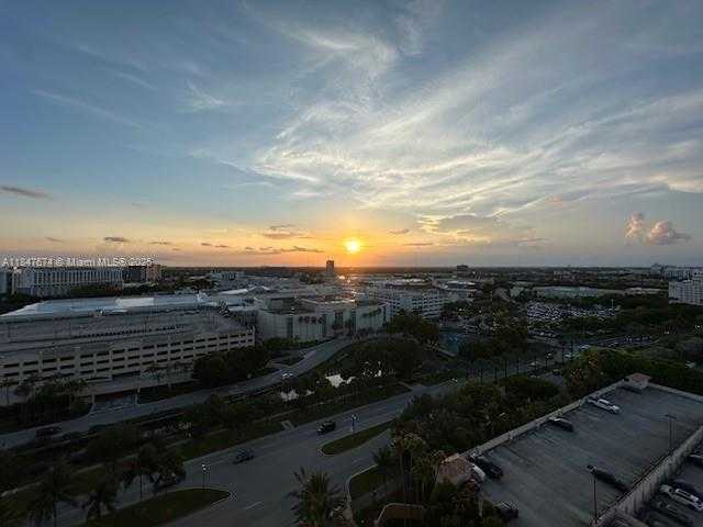 Small Image of 19501 WEST COUNTRY CLUB DR #1712, Aventura Number 22