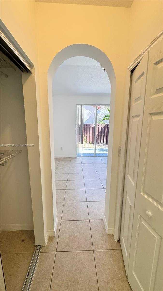 Small Image of 8337 NORTH WEST 142ND ST #8337, Miami Lakes Number 15