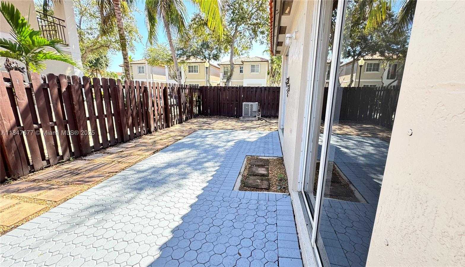Small Image of 8337 NORTH WEST 142ND ST #8337, Miami Lakes Number 26