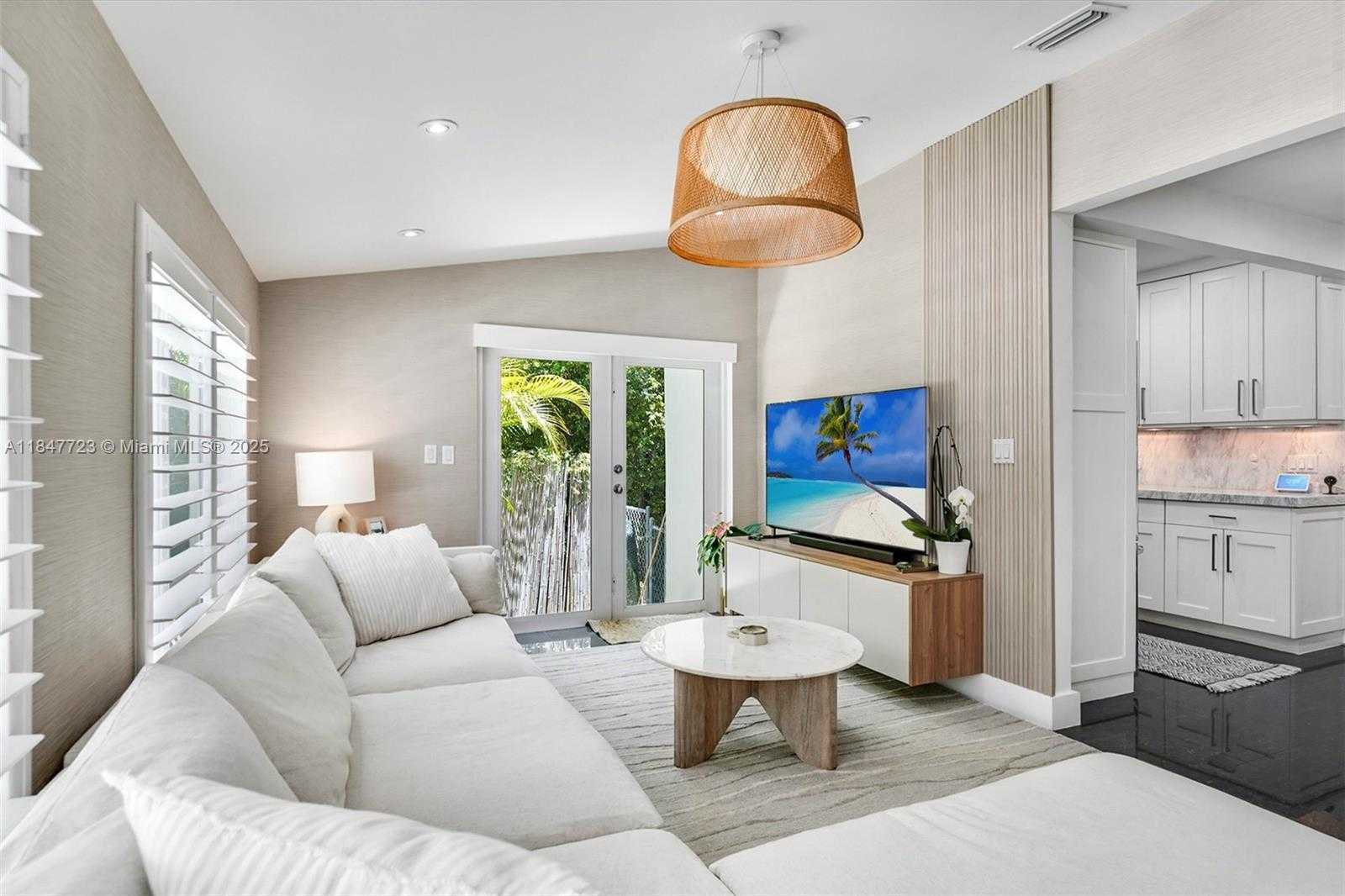Small Image of 7720 MINDELLO STREET, Coral Gables Number 12