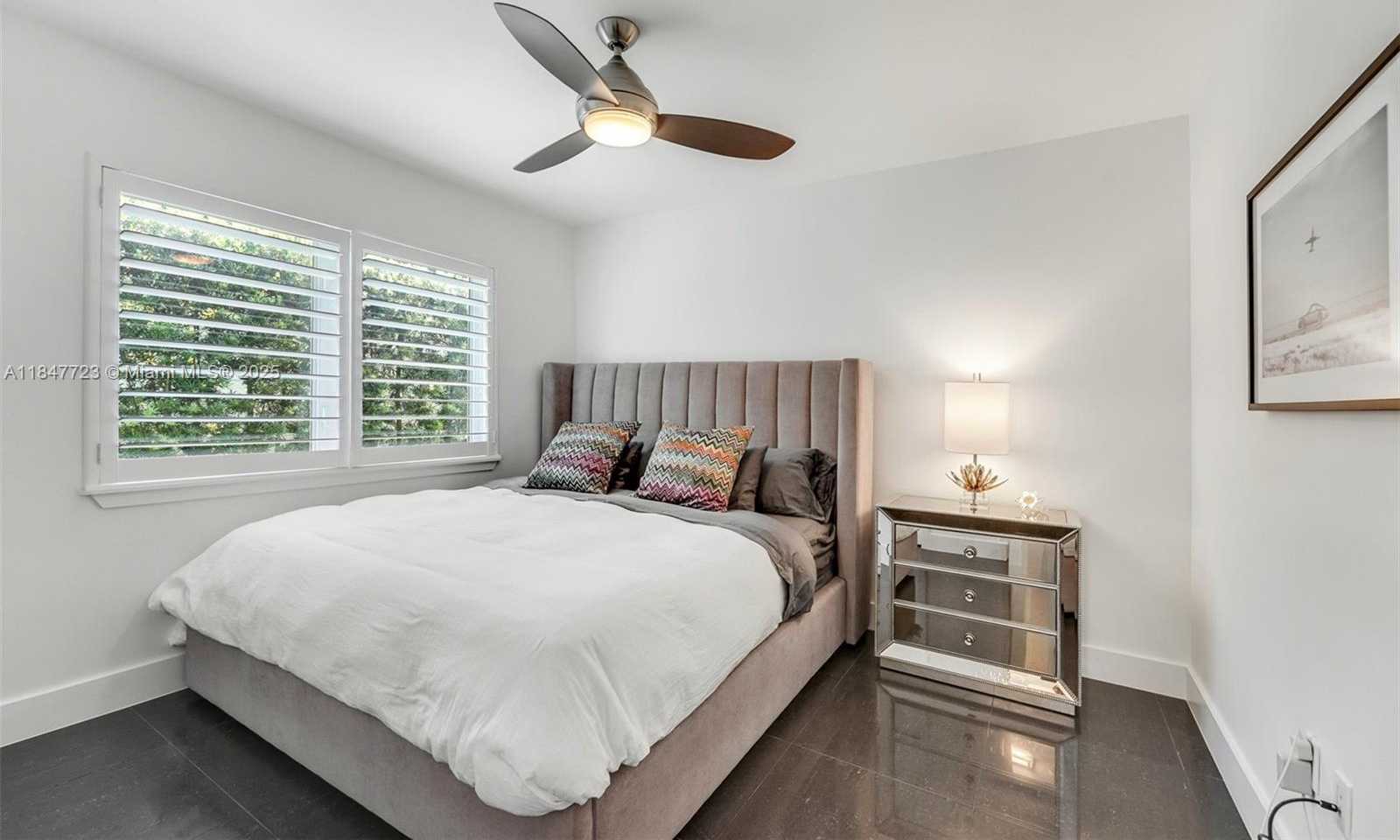 Small Image of 7720 MINDELLO STREET, Coral Gables Number 18