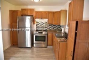 Small Image of 3162 NORTH SHERIDAN LN #161, Hollywood Number 2