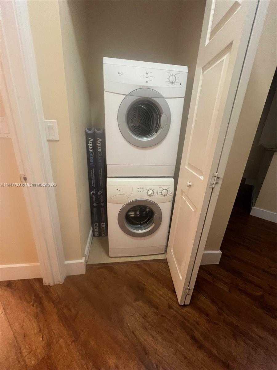 Small Image of 3001 NORTH EAST 185TH ST #218, Aventura Number 16