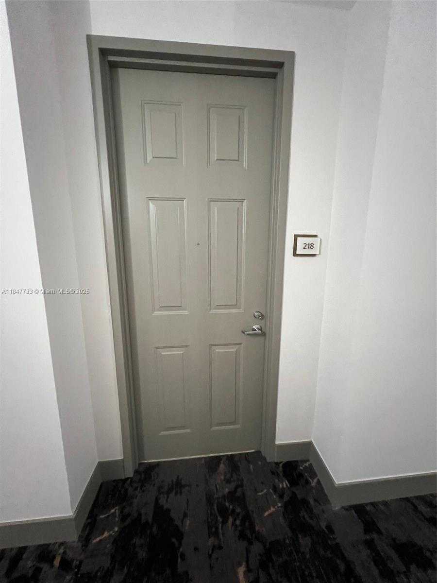 Small Image of 3001 NORTH EAST 185TH ST #218, Aventura Number 25