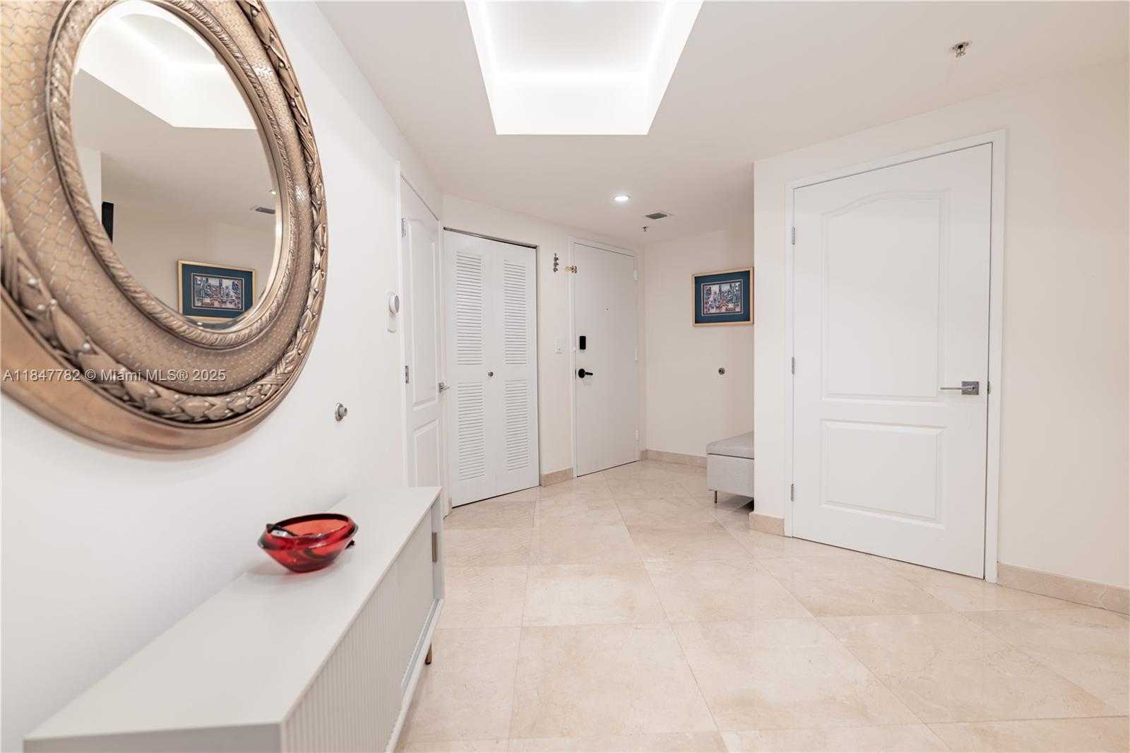Small Image of 17555 ATLANTIC BLVD #508, Sunny Isles Beach Number 30