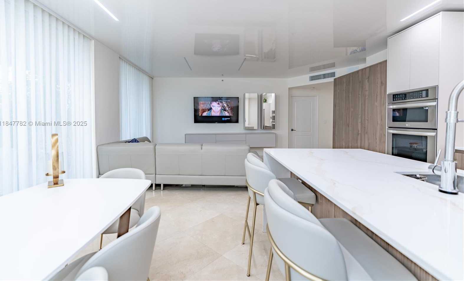 Small Image of 17555 ATLANTIC BLVD #508, Sunny Isles Beach Number 32