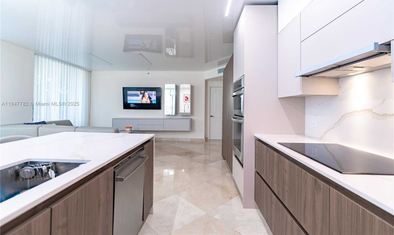 Small Image of 17555 ATLANTIC BLVD #508, Sunny Isles Beach Number 33