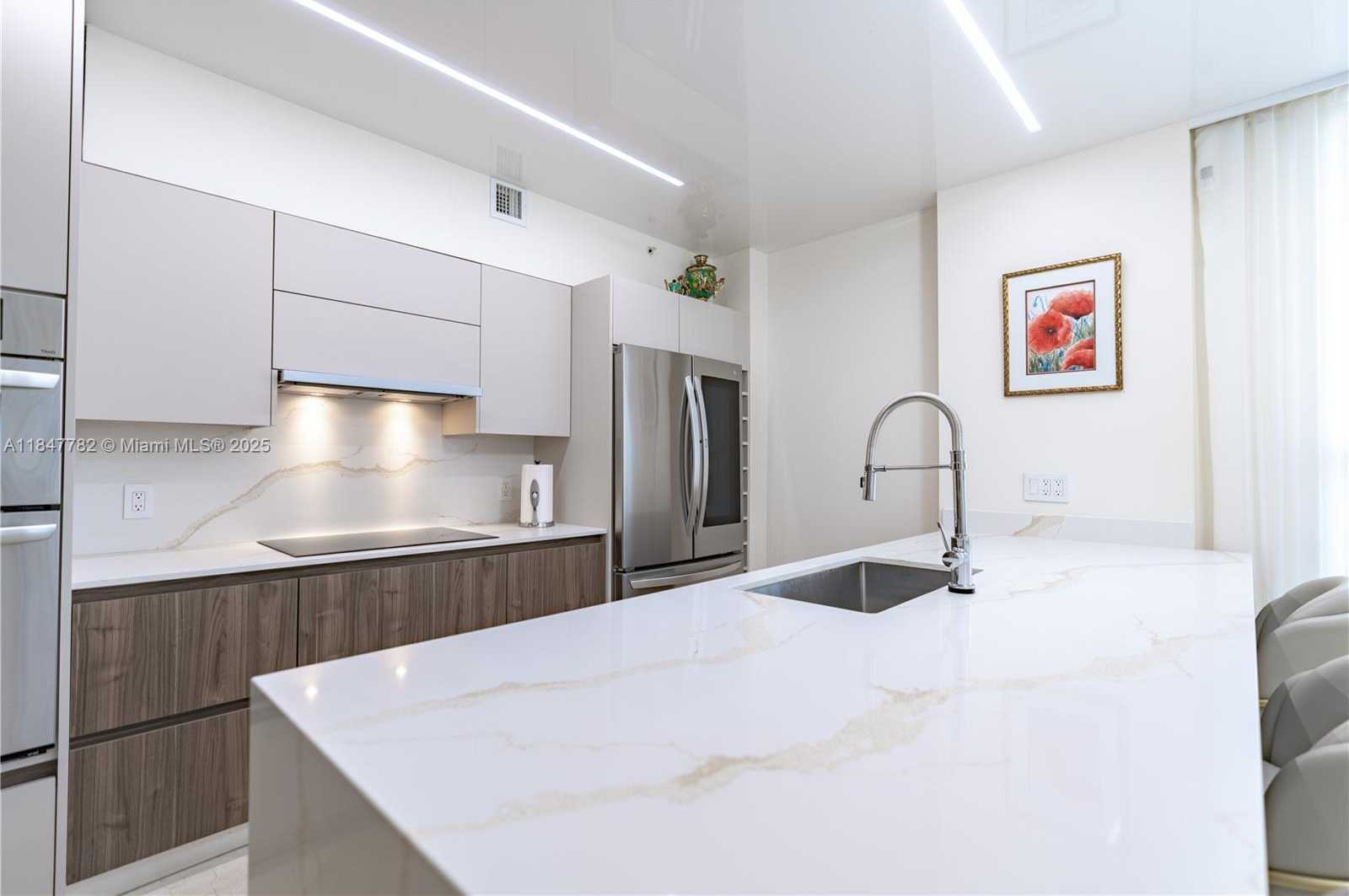 Small Image of 17555 ATLANTIC BLVD #508, Sunny Isles Beach Number 34