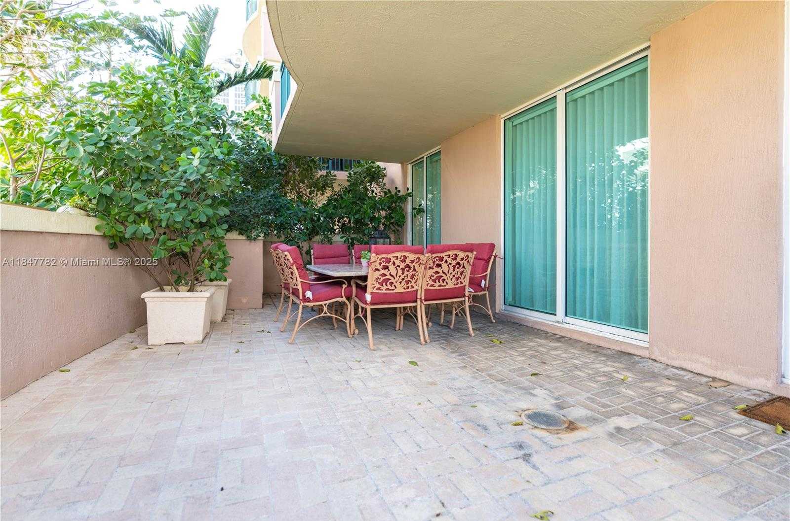 Small Image of 17555 ATLANTIC BLVD #508, Sunny Isles Beach Number 36