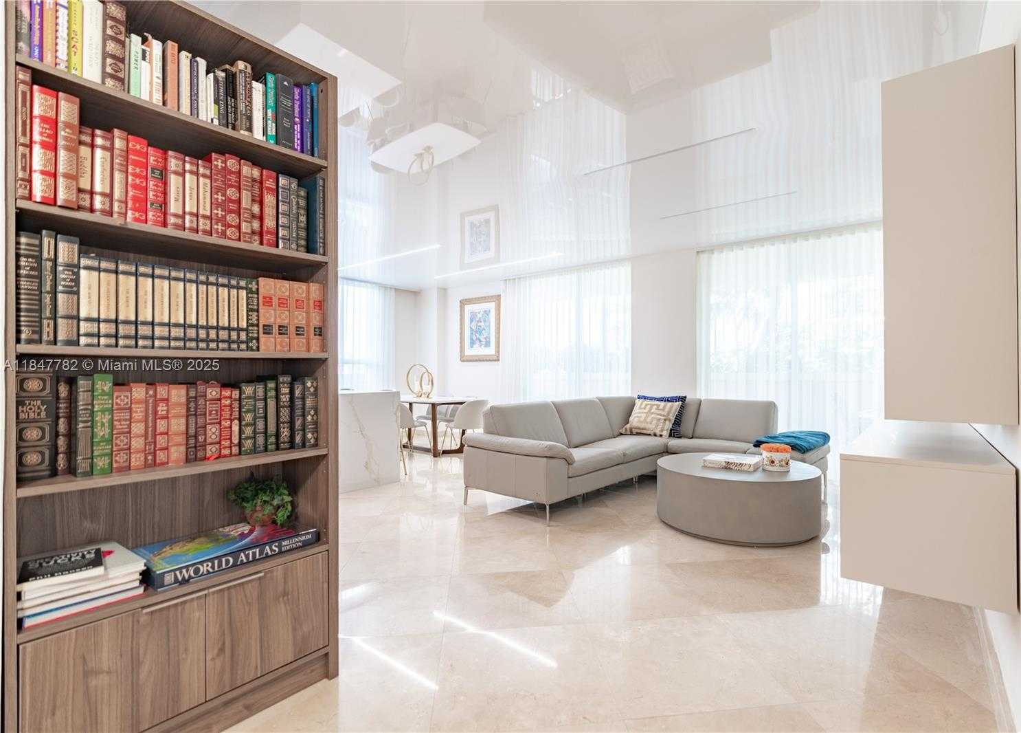 Small Image of 17555 ATLANTIC BLVD #508, Sunny Isles Beach Number 8