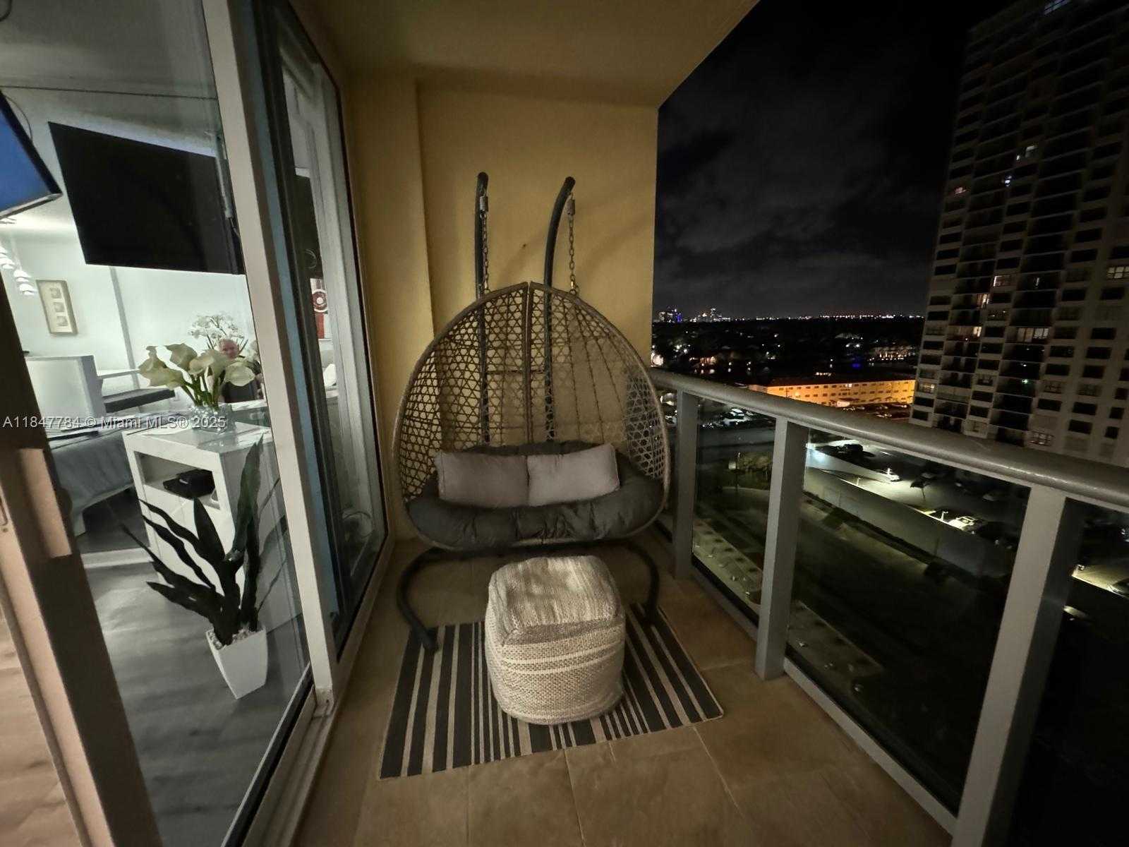 Small Image of 2501 SOUTH OCEAN DR #1105, Hollywood Number 14