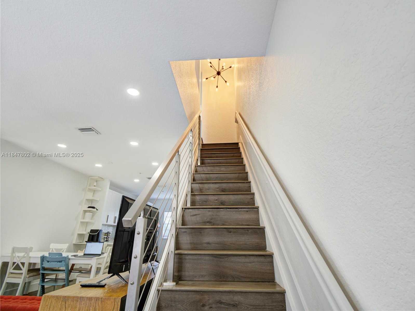 Small Image of 5630 NORTH WEST 114TH PATH #210, Doral Number 12