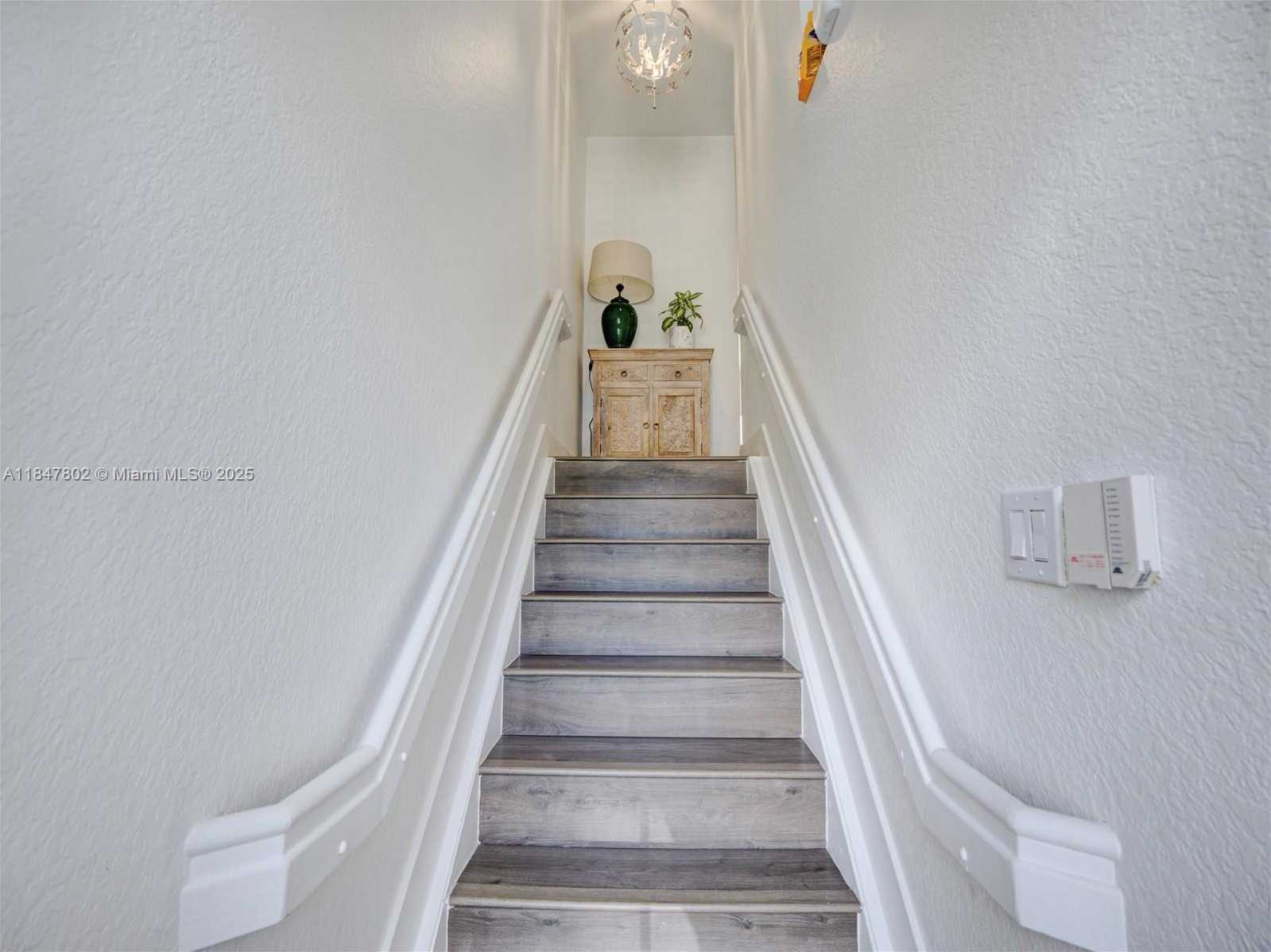 Small Image of 5630 NORTH WEST 114TH PATH #210, Doral Number 25