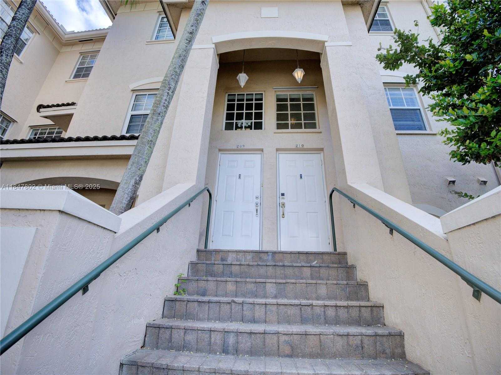 Small Image of 5630 NORTH WEST 114TH PATH #210, Doral Number 26
