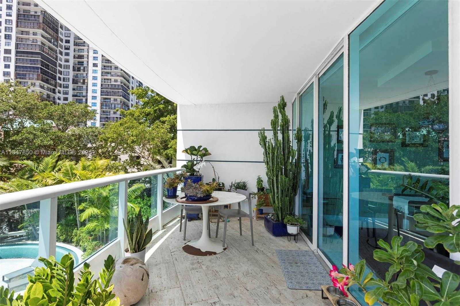 Small Image of 2127 BRICKELL AVE #503, Miami Number 13