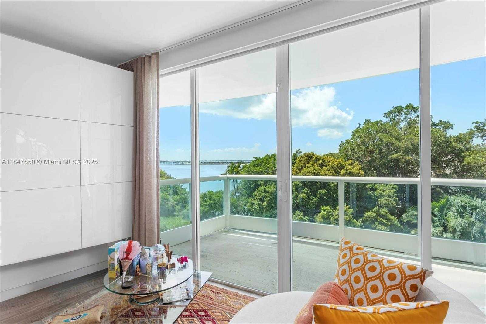 Small Image of 2127 BRICKELL AVE #503, Miami Number 20