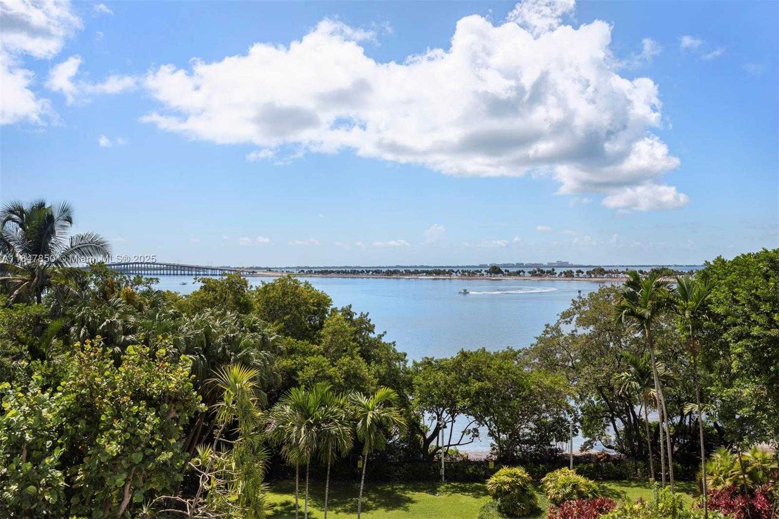 Small Image of 2127 BRICKELL AVE #503, Miami Number 27