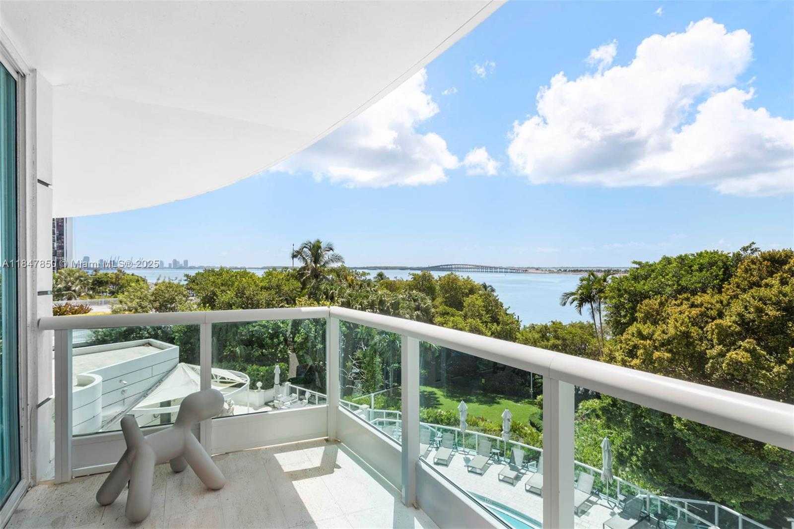 Small Image of 2127 BRICKELL AVE #503, Miami Number 3